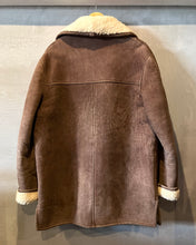 画像をギャラリービューアに読み込む, Unknown-Mouton Coat