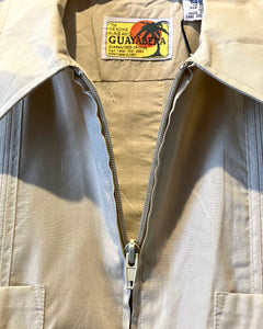 GUAYABERA-Cuba shirt-(size M)