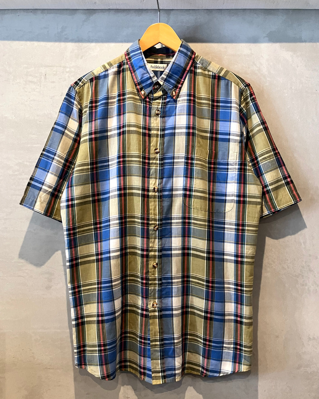 Saddlebrook-S/S shirt-(size M)