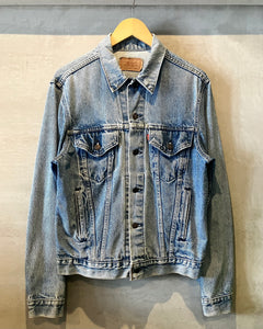 Levi’s 71506-0217-Denim jacket-(size 42)Made in U.S.A.