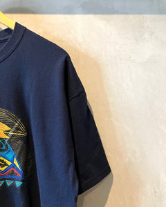 GILDAN Native American art-T-shirt-(size XL)