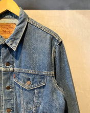 画像をギャラリービューアに読み込む, 90’s Levi’s 70506-0217-Denim jacket-(size 38)Made in U.S.A.
