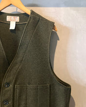 画像をギャラリービューアに読み込む, FILSON GARMENT-Wool vest-(size 46)Made in U.S.A.
