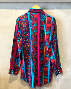 80’s Wrangler-Western shirt-(size X-Long Tails 16 1/2-34)