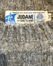 画像をギャラリービューアに読み込む, JUDANE of SHETLAND-Knit-(size 36)Made in SCOTLAND
