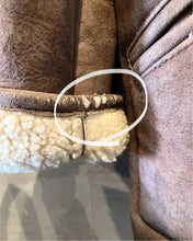 画像をギャラリービューアに読み込む, Unknown-Mouton Coat
