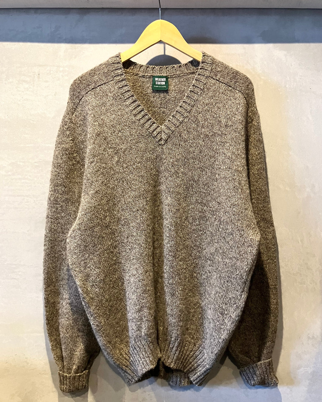 WEATHER STATION-Knit-(size 42)Made in SCOTLAND