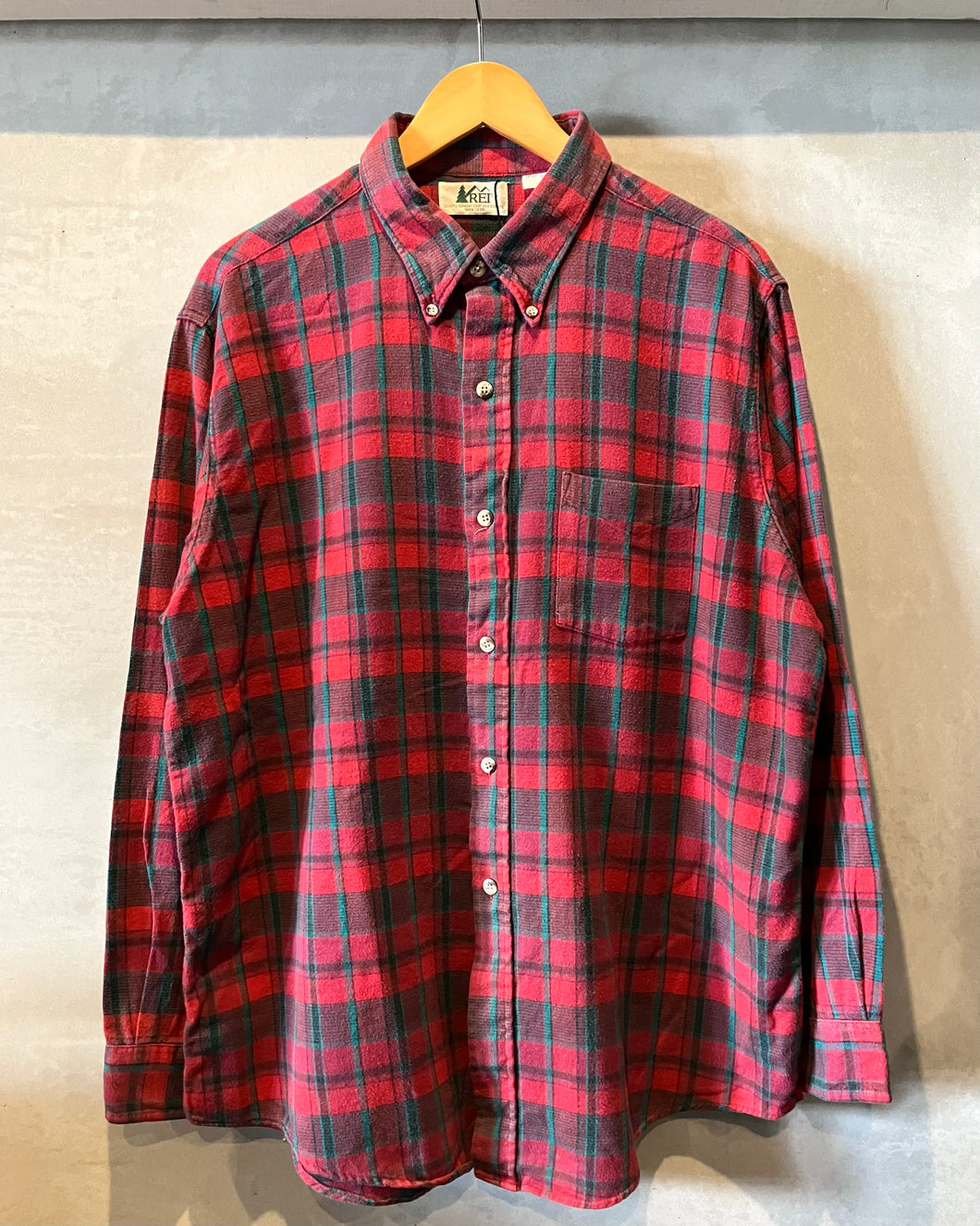 80’s REI-L/S shirt-(size XL)Made in U.S.A.