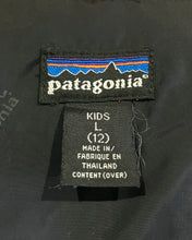 画像をギャラリービューアに読み込む, 00’s Patagonia-Nylon jacket-(Kid’s size L)

