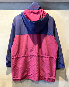 Columbia-Nylon jacket-(Lady’s size S)