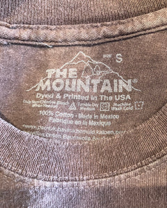 THE MOUNTAIN-T-shirt-(size S)Made in MEXICO